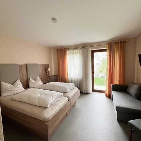 Hotel Garni Illertal Альтенштадт Экстерьер фото