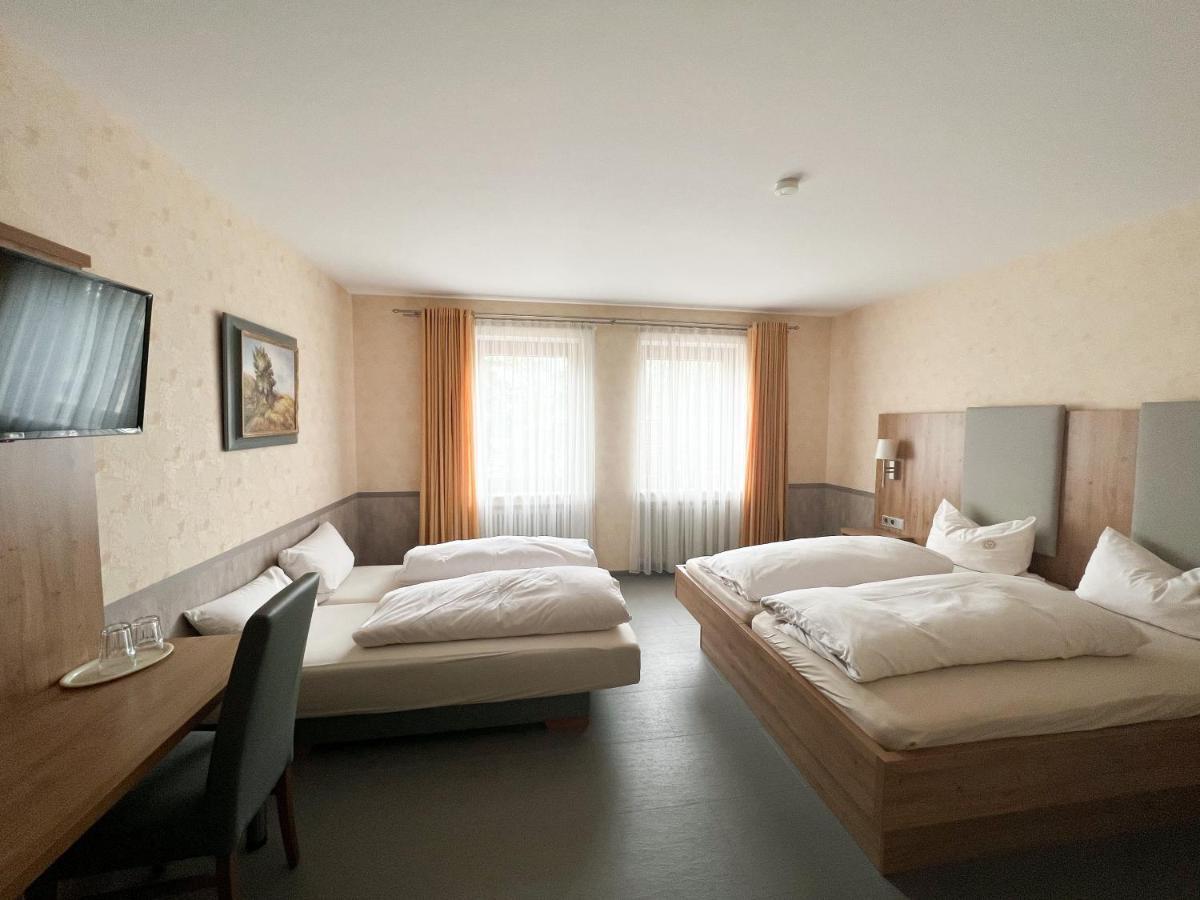 Hotel Garni Illertal Альтенштадт Экстерьер фото